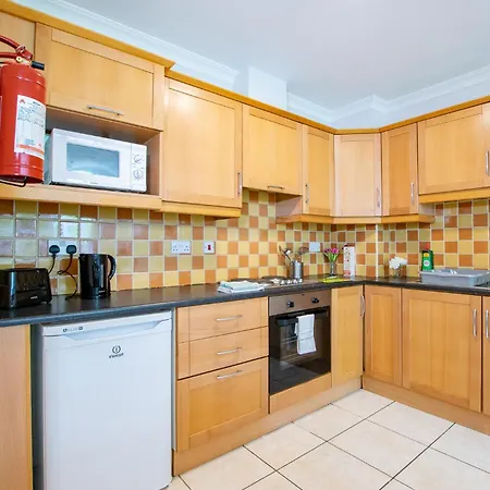 Apartament - Spacious 4 Bedroom